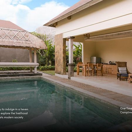 La Berceuse Resort And Villa Nusa Dua By Taritiya Collection Szoba fotó